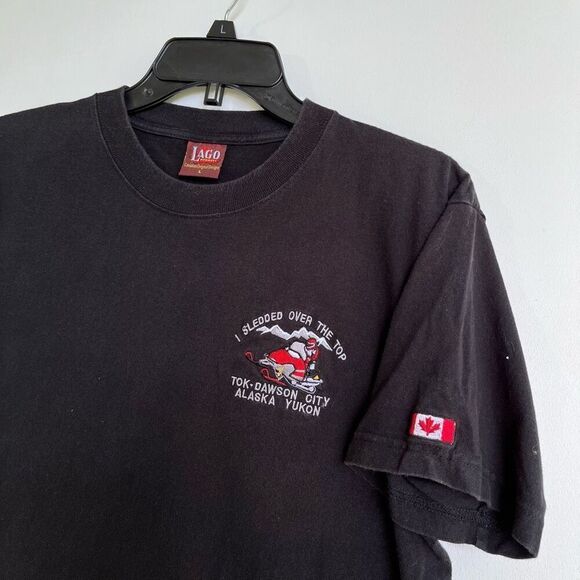 Vintage “I Sledded Over the Top” Tee Tok-Dawson Alaska Yukon Canada Flag L - Picture 4 of 6